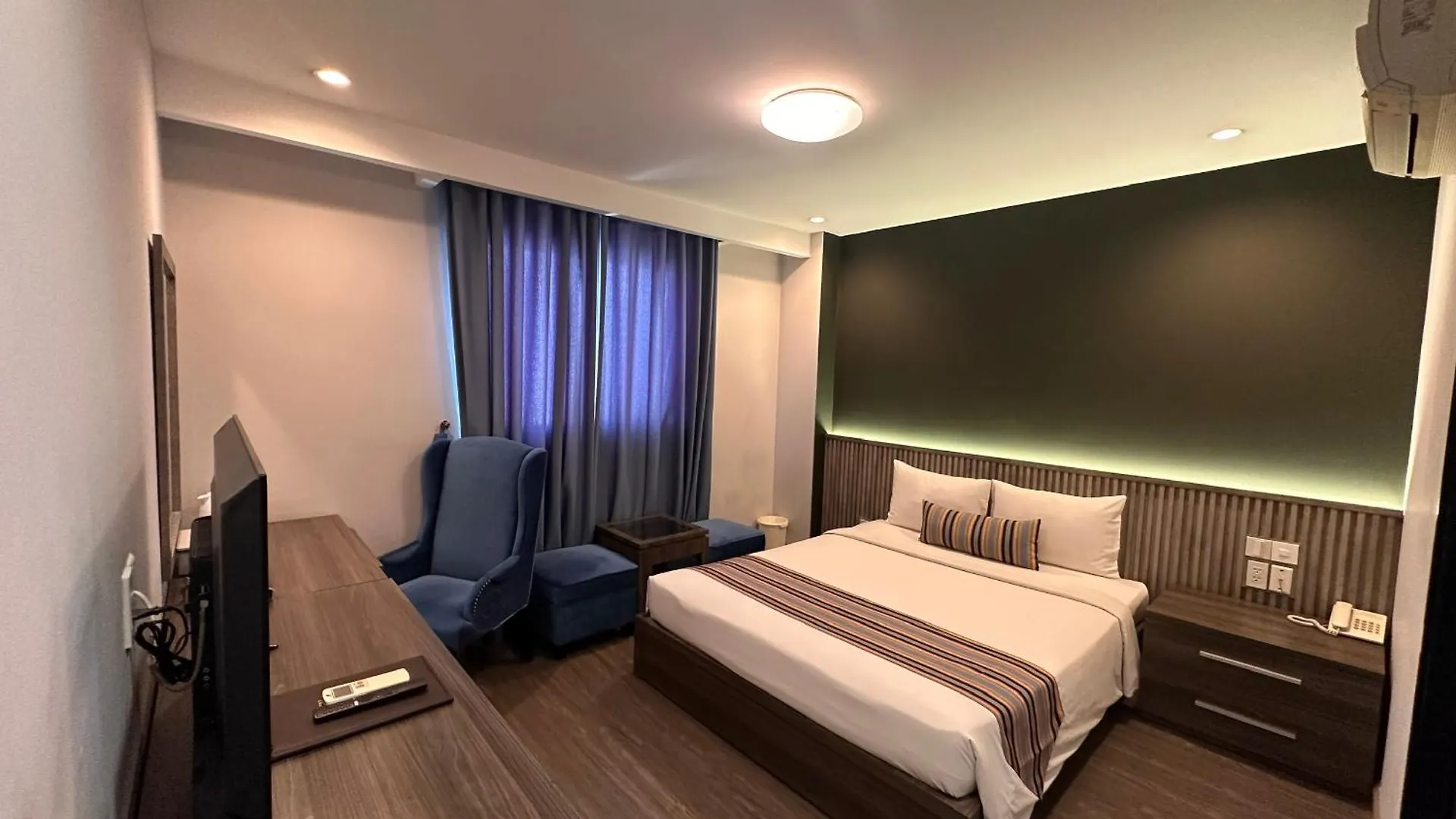 Iris Hotel Ho Chi Minh City Vietnam