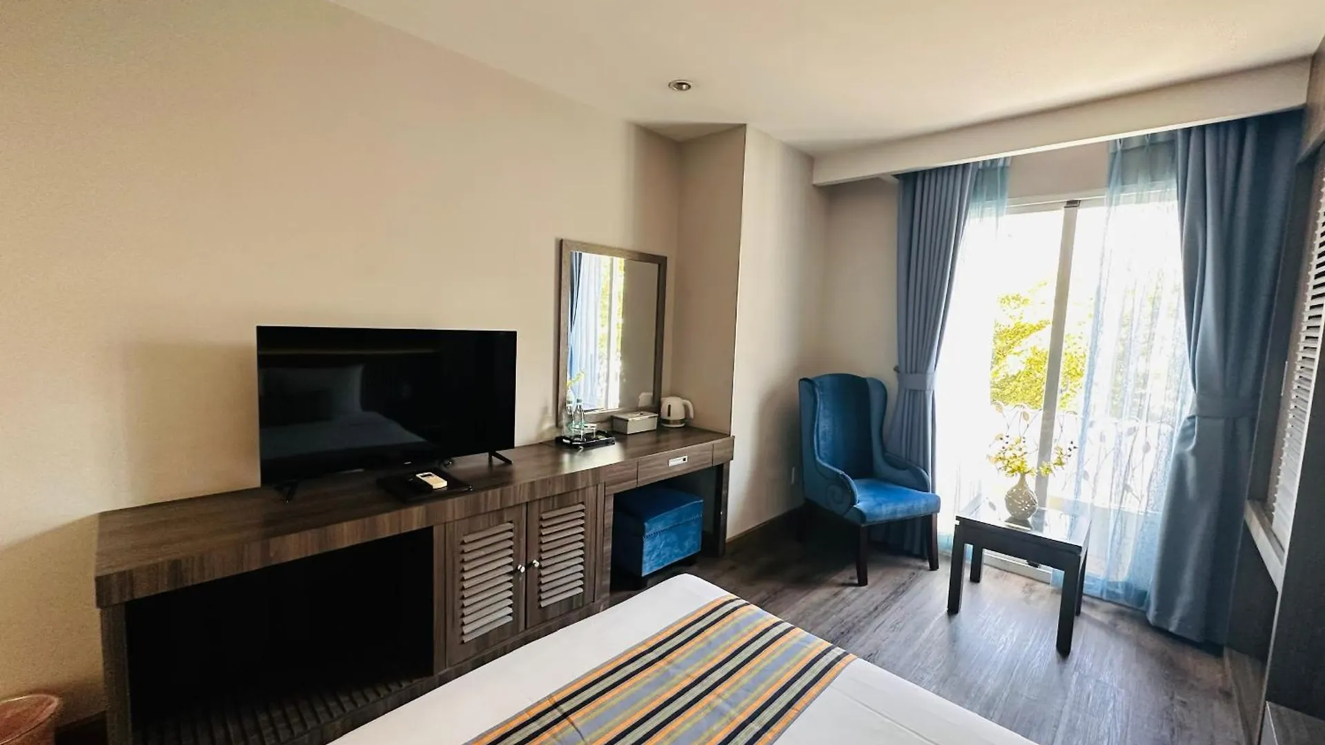Iris Hotel Ho Chi Minh City