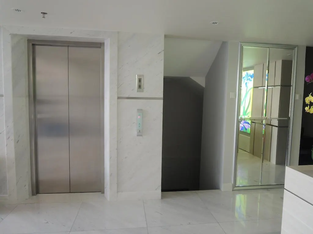 Iris Hotel Ho Chi Minh City Vietnam